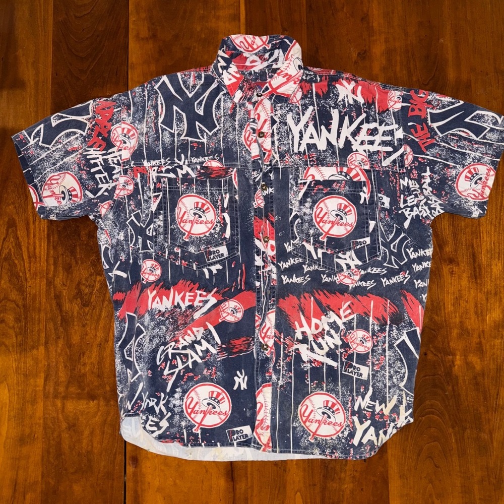 Vintage 90's Pro Player Yankees AOP All Over Print Button Up Shirt Large RARE